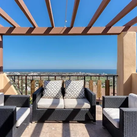 Casa Cifuentes - Penthouse 2br With Sea Views & Heated Pool *